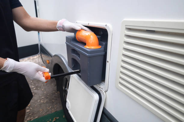 Best Luxury portable toilet rental  in Brookfield Center, OH