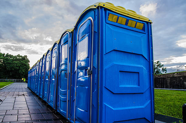 Best Porta potty delivery and setup  in Brookfield Center, OH